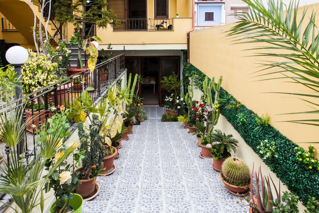Affittacamere Al Mare Oristano Ngoại thất bức ảnh